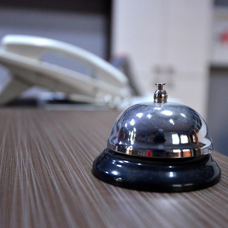 Garni Hotel Kaca Крагуевац Екстериор снимка
