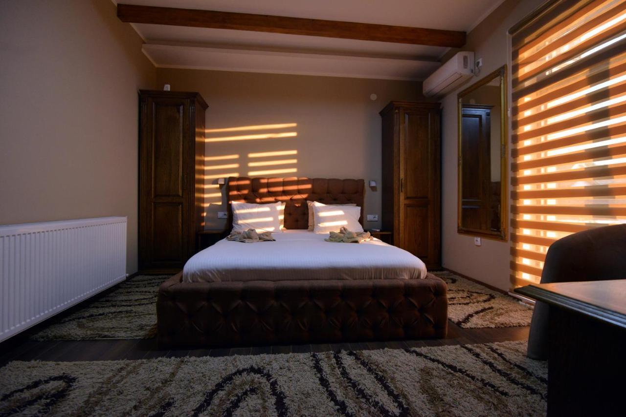 Garni Hotel Kaca Крагуевац Екстериор снимка