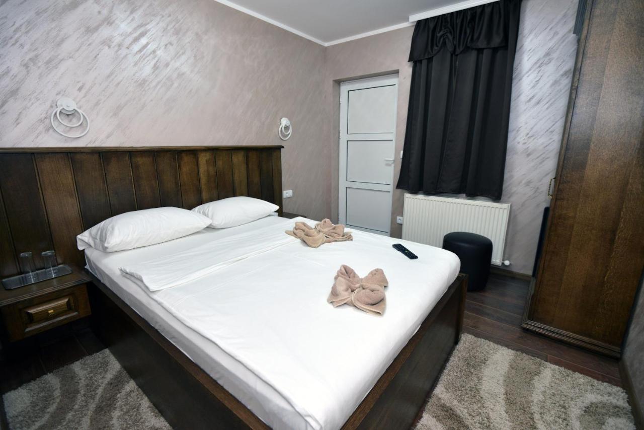 Garni Hotel Kaca Крагуевац Екстериор снимка